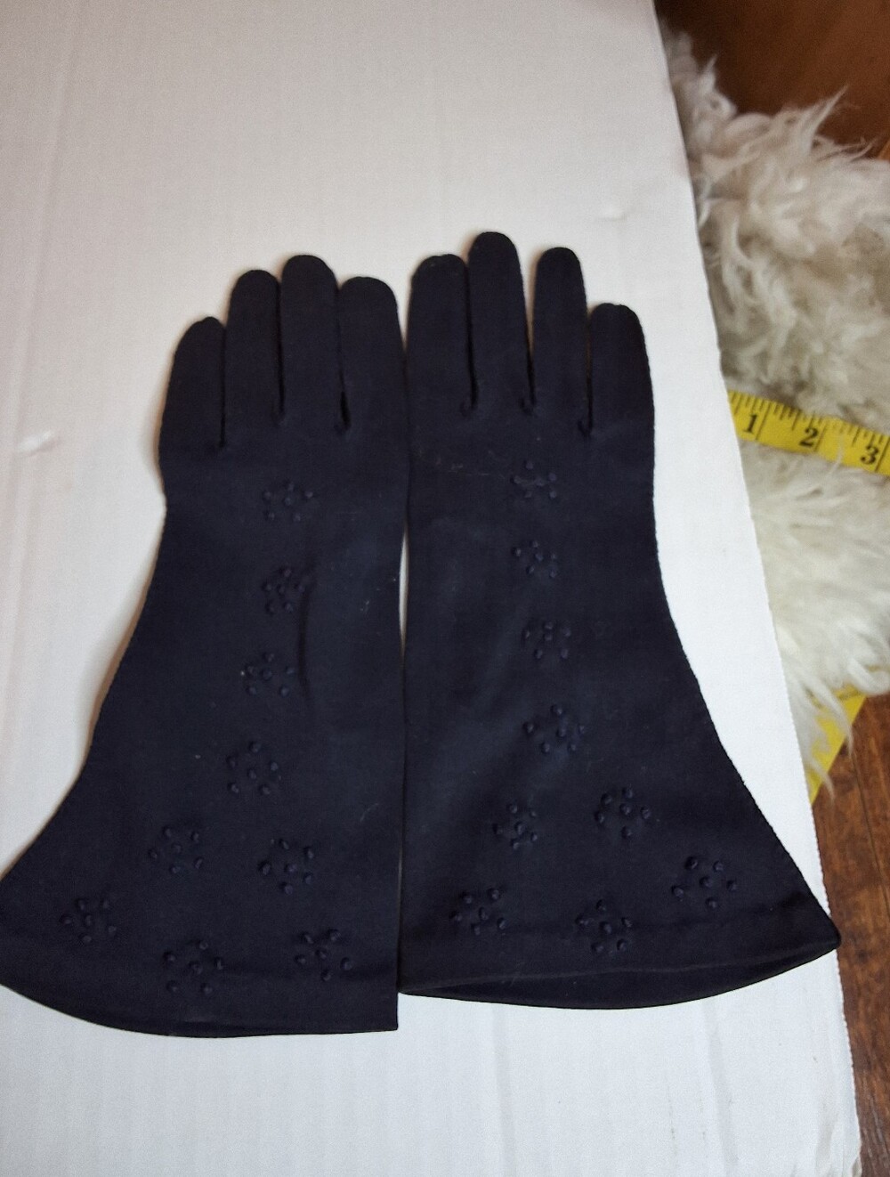 Vintage Shalimar Navy Blue Beaded Dress Gloves Made in USA Size 7 - Picture 3 of 9